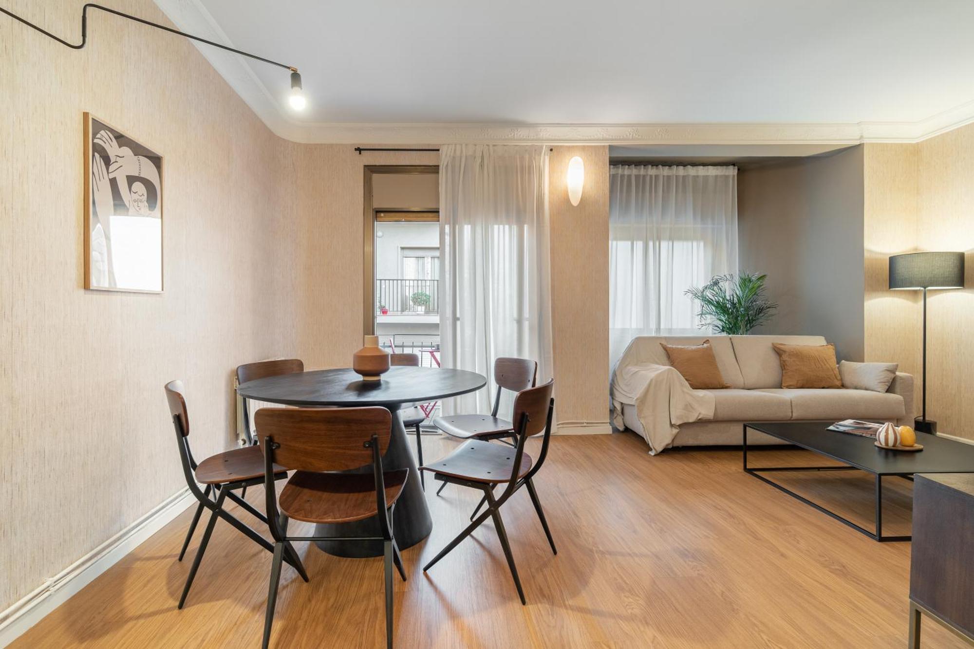 Rafael Apartment By Olala Homes Оспиталет де Лобрегат Екстериор снимка